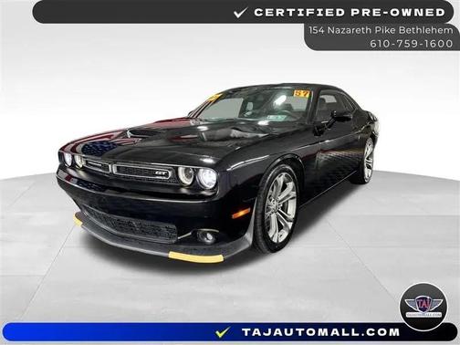Pitch Black Clearcoat 2022 Dodge Challenger GT