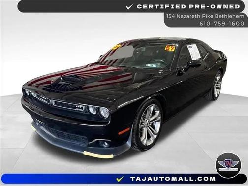 Pitch Black Clearcoat 2022 Dodge Challenger GT