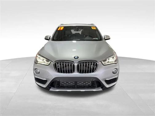 Glacier Silver Metallic 2019 BMW X1 xDrive28i