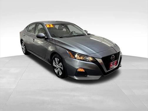 2022 Nissan Altima S FWD