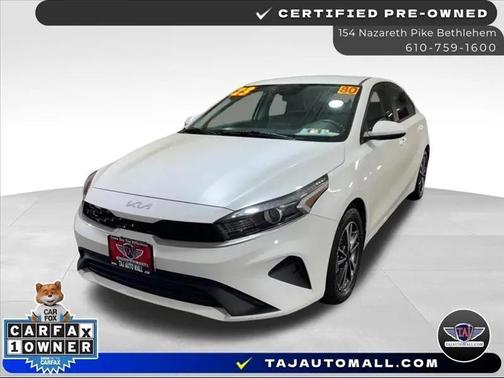 Snow White Pearl 2023 Kia Forte LXS