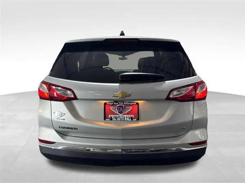 Silver Ice Metallic 2019 Chevrolet Equinox 1LT