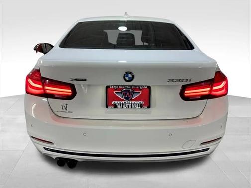 2018 BMW 330 xDrive