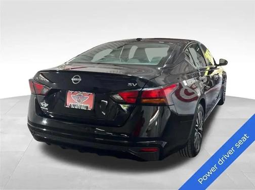 Super Black 2024 Nissan Altima 2.5 SV