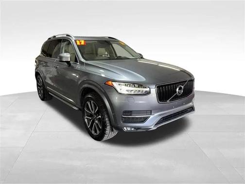 Osmium Grey Metallic 2017 Volvo XC90 T6 Momentum