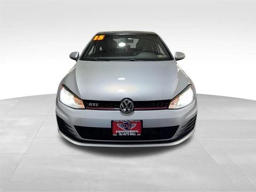 2015 Volkswagen Golf GTI 2.0T S 4-Door