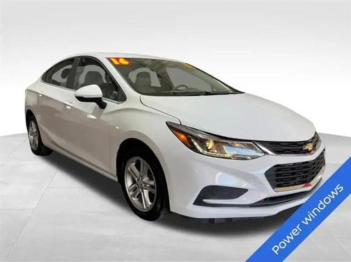 Summit White 2016 Chevrolet Cruze LS Auto