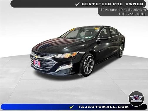 Mosaic Black Metallic 2023 Chevrolet Malibu FWD 1LT