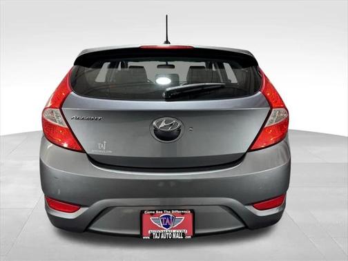 2013 Hyundai Accent SE