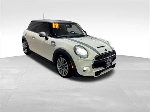 2017 MINI Hardtop Cooper S