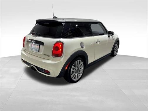 2017 MINI Hardtop Cooper S
