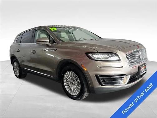 Mocha 2019 Lincoln Nautilus Standard
