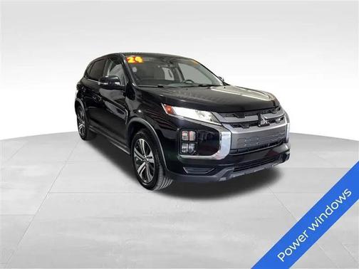Labrador Black Pearl 2024 Mitsubishi Outlander Sport SE