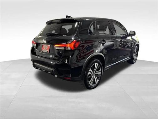Labrador Black Pearl 2024 Mitsubishi Outlander Sport SE
