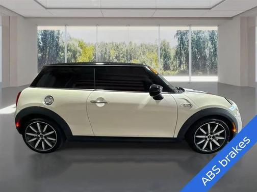 Pepper White 2020 MINI Hardtop Cooper S