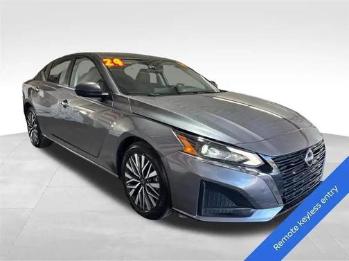 Gun Metallic 2024 Nissan Altima 2.5 SV