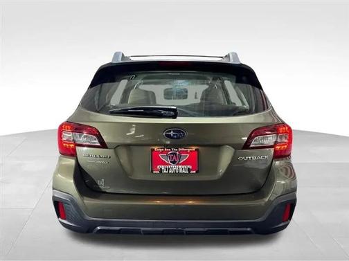 Green Metallic 2018 Subaru Outback 2.5i