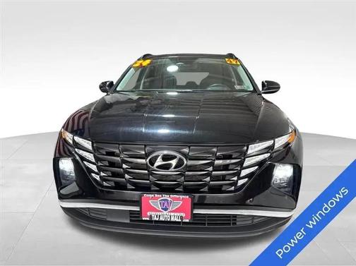 Black Pearl 2024 Hyundai TUCSON SEL