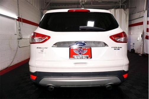 White Platinum Clearcoat Metallic 2016 Ford Escape Titanium