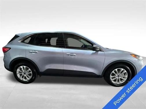 Iced Blue Silver Metallic 2022 Ford Escape SE