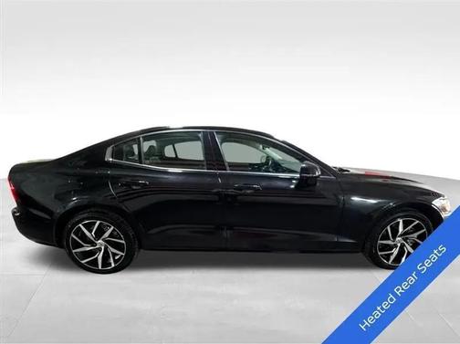 Black Stone 2019 Volvo S60 T6 Momentum