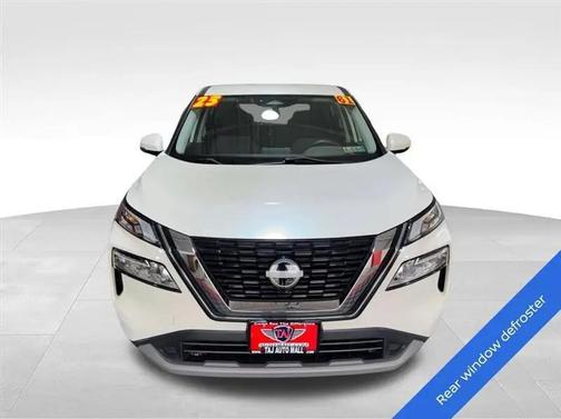 Pearl White Tricoat 2023 Nissan Rogue SV
