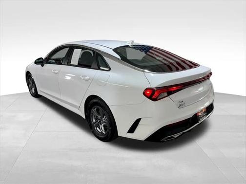 2022 Kia K5 LXS