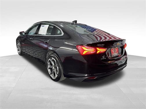 2022 Chevrolet Malibu FWD LT