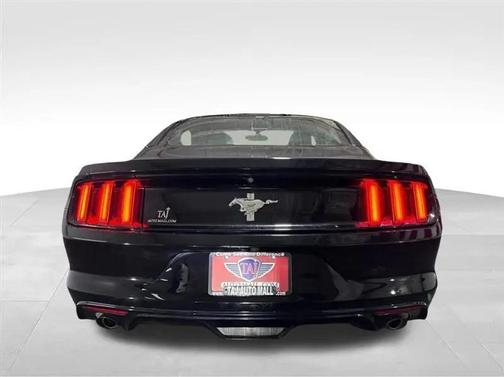 2016 Ford Mustang V6