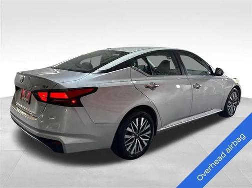 Brilliant Silver Metallic 2023 Nissan Altima 2.5 SV