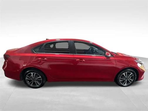Currant Red 2024 Kia Forte LXS