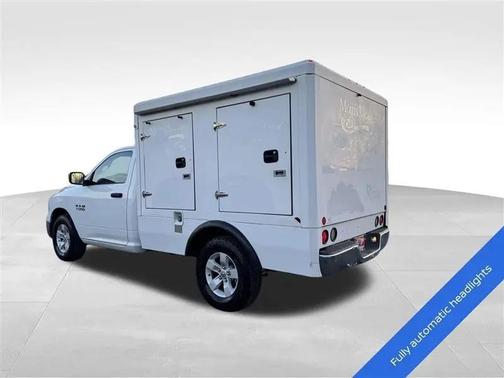 Bright White Clearcoat 2019 RAM 1500 Tradesman