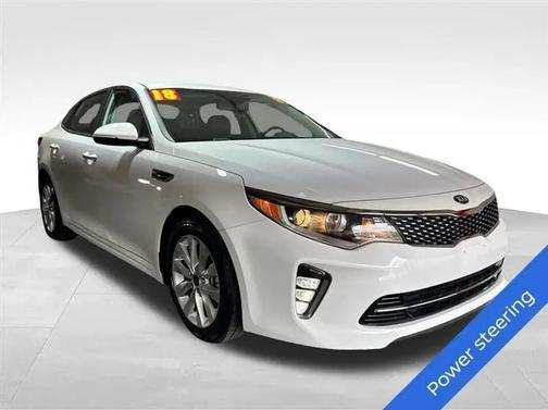 Snow White Pearl 2018 Kia Optima S