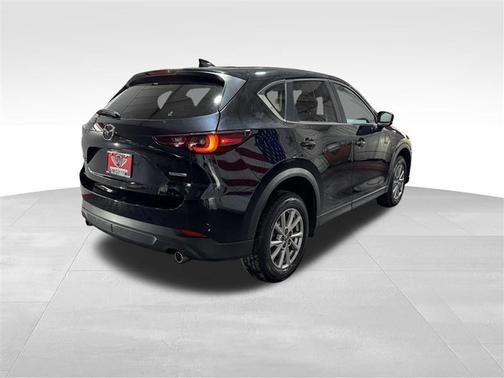 2022 Mazda CX-5 2.5 S Preferred Package