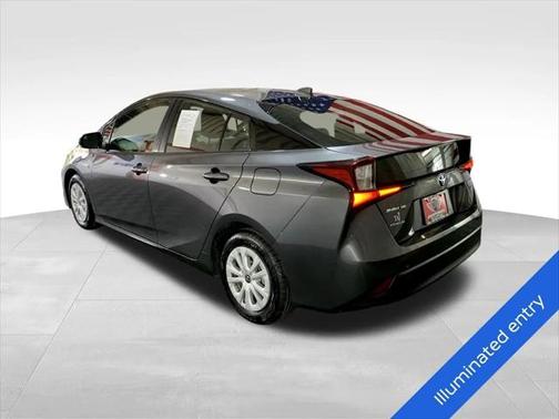 2022 Toyota Prius L