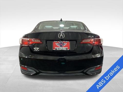 2017 Acura ILX AcuraWatch Plus Package