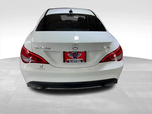 2018 Mercedes-Benz CLA 250 4MATIC