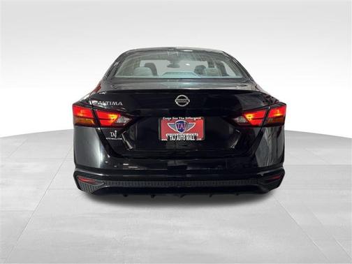 2021 Nissan Altima S FWD