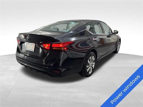 2021 Nissan Altima S FWD