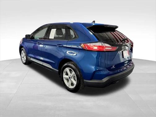 2021 Ford Edge SE