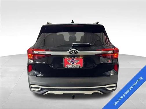 Cherry Black 2021 Kia Seltos S