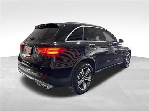 Black 2018 Mercedes-Benz GLC 300 4MATIC