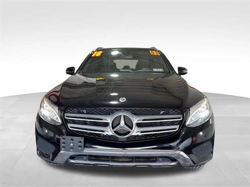 Black 2018 Mercedes-Benz GLC 300 4MATIC