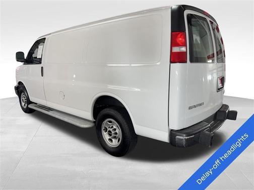 2023 GMC Savana 2500 Work Van