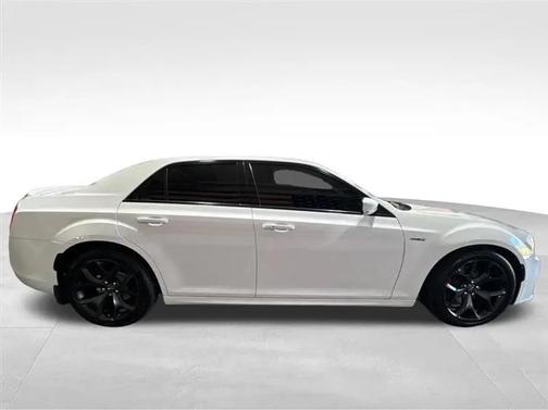 Bright White Clearcoat 2022 Chrysler 300 S