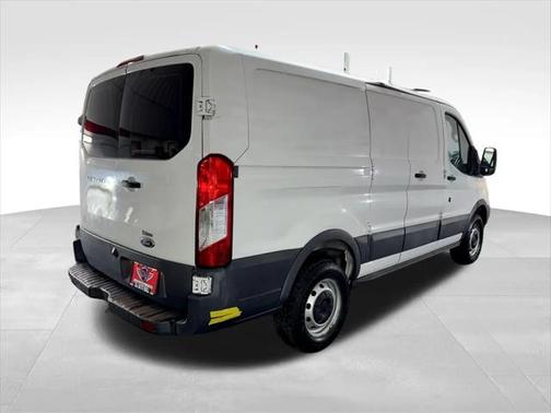 2016 Ford Transit-250 Base
