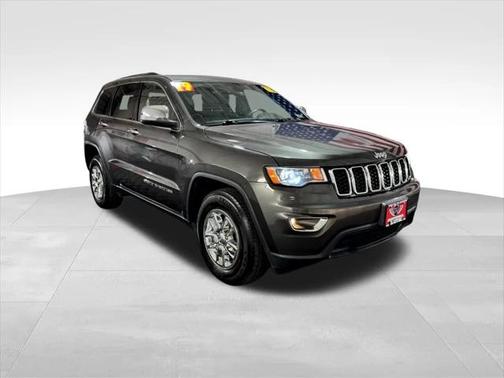 2019 Jeep Grand Cherokee Laredo