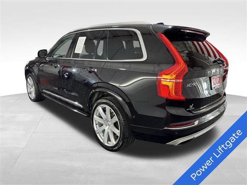 2018 Volvo XC90 T6 Inscription