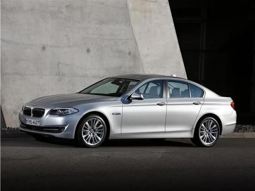 Deep Sea Blue Metallic 2013 BMW 535 535i