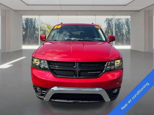 Redline 2 Coat Pearl 2020 Dodge Journey SE Value